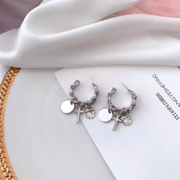 💙💕Last oneCross Chain Circle Silver Earrings - Picture 3 of 8